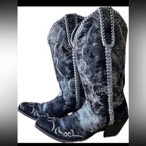 Lucchese Charlie 1 Horse women’s cowboy boots. Black Brush style I4913 7.5B